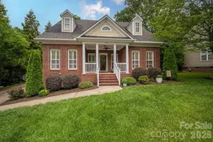1060 Garibaldi Ridge Ct, Belmont, NC 28012 - Photo 2