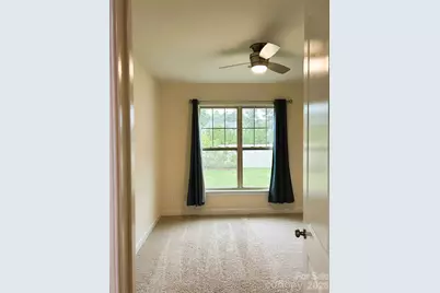 9015 Manor Oak Court, Charlotte, NC 28277 - Photo 18