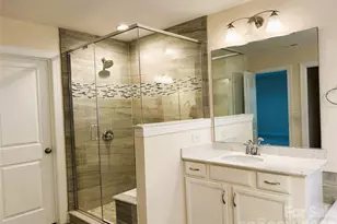 9015 Manor Oak Ct, Charlotte, NC 28277 - Photo 22