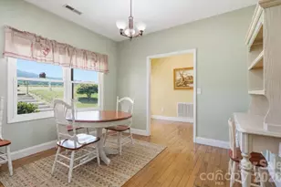 409 Tall Timbers Ln, Waynesville, NC 28785 - Photo 10