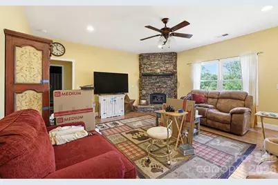 409 Tall Timbers Lane, Waynesville, NC 28785 - Photo 8
