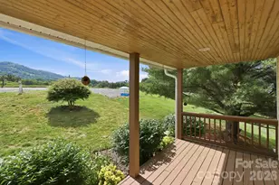 409 Tall Timbers Ln, Waynesville, NC 28785 - Photo 26