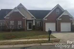 10111 Trailmoor Rd, Charlotte, NC 28278 - Photo 1