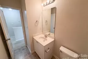 1131 Jordans Pond Ln, Charlotte, NC 28214 - Photo 16