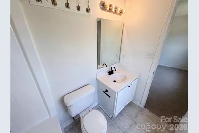 6121 Linda Vista Lane, Charlotte, NC 28216 - Photo 18