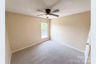 6121 Linda Vista Lane, Charlotte, NC 28216 - Photo 12