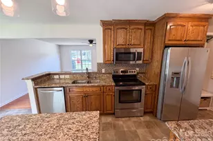 6121 Linda Vista Ln, Charlotte, NC 28216 - Photo 8