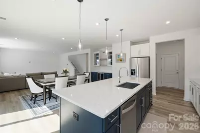 6018 Valehaven Place, Charlotte, NC 28269 - Photo 8