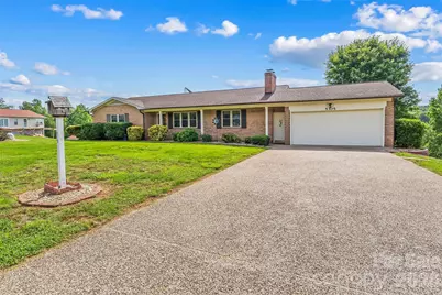 5305 Icard Ridge Road, Hickory, NC 28601 - Photo 2