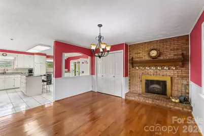 5305 Icard Ridge Road, Hickory, NC 28601 - Photo 6