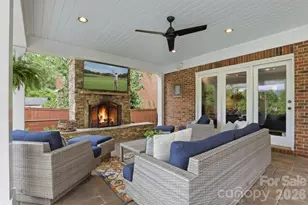 10040 Berkeley Forest Ln, Charlotte, NC 28277 - Photo 46
