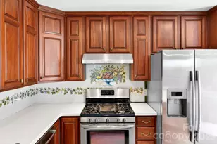 58 Randall Dr, Fairview, NC 28730 - Photo 10