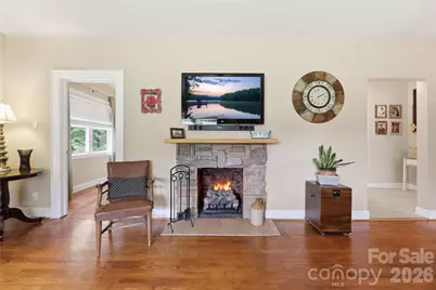 106 Maple Street, Fort Mill, SC 29715 - Photo 6