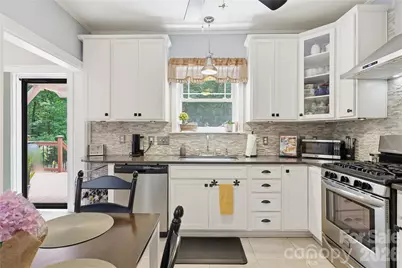 106 Maple Street, Fort Mill, SC 29715 - Photo 8