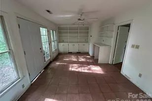 5 Lone Pine Rd, Asheville, NC 28803 - Photo 22