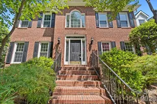 2328 Howerton Ct, Charlotte, NC 28270 - Photo 2