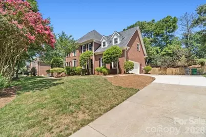 2328 Howerton Court, Charlotte, NC 28270 - Photo 4