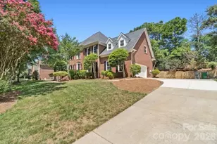2328 Howerton Ct, Charlotte, NC 28270 - Photo 4