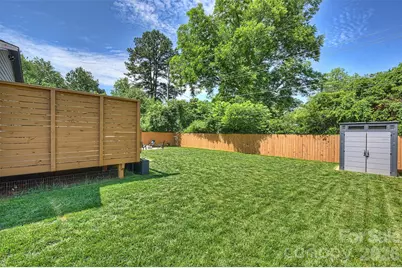 1914 Windham Place, Charlotte, NC 28205 - Photo 18