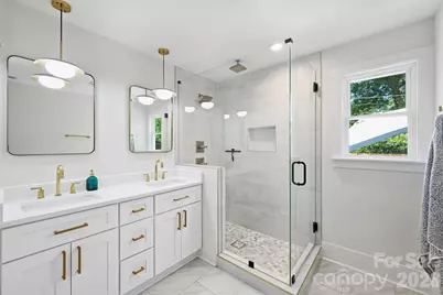 1914 Windham Place, Charlotte, NC 28205 - Photo 14