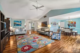 37 Stonehollow Rd, Fletcher, NC 28732 - Photo 10
