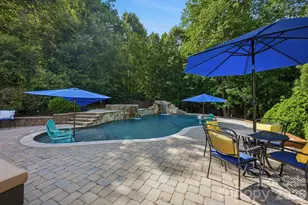 2530 Shady Reach Ln, Charlotte, NC 28214 - Photo 2