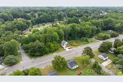2130 N New Hope Road, Gastonia, NC 28054 - Photo 32