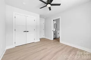 304 N 14th St, Bessemer City, NC 28016 - Photo 32