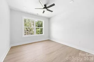 304 N 14th St, Bessemer City, NC 28016 - Photo 36
