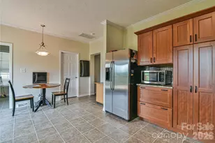 222 Erwin Hills Rd, Asheville, NC 28806 - Photo 14