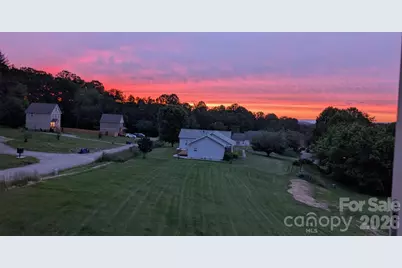 222 Erwin Hills Road, Asheville, NC 28806 - Photo 2