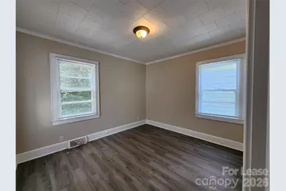 907 S Jackson Street, Salisbury, NC 28144 - Photo 8