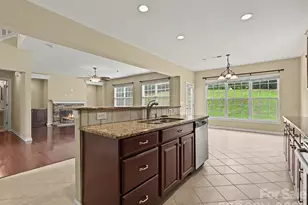 6414 Ballybay Dr, Charlotte, NC 28278 - Photo 10