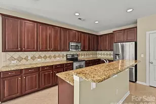 6414 Ballybay Dr, Charlotte, NC 28278 - Photo 8