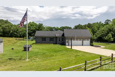 1100 Rainbow Drive, Mount Holly, NC 28120 - Photo 30
