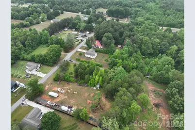 6412 Laura Avenue, Sherrills Ford, NC 28673 - Photo 2