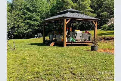 306 Golden Valley Road, Casar, NC 28020 - Photo 6