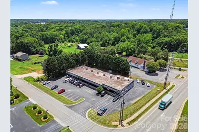 110 Charleston Drive #108 & 109, Mooresville, NC 28117 - Photo 20