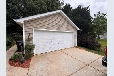 9909 Adelie Court, Cornelius, NC 28031 - Photo 2