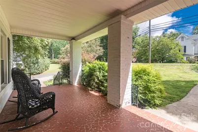 365 N Washington Street, Rutherfordton, NC 28139 - Photo 2