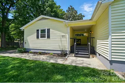 2413 Hoffman Street, Gastonia, NC 28054 - Photo 2