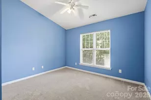 10781 Essex Hall Dr, Charlotte, NC 28277 - Photo 18