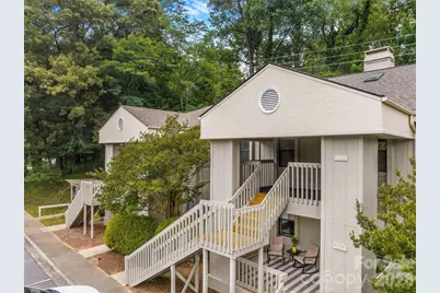 2604 Vineyard Boulevard, Asheville, NC 28805 - Photo 1