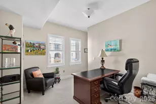 4625 Piedmont Row Dr, Charlotte, NC 28210 - Photo 24