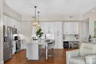 4625 Piedmont Row Dr, Charlotte, NC 28210 - Photo 12