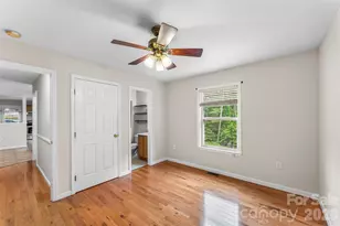 2610 Bear Creek Rd, Marshall, NC 28753 - Photo 14