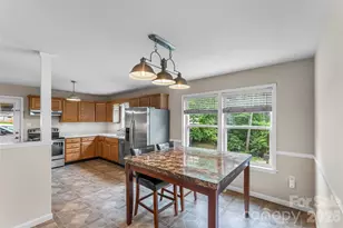 2610 Bear Creek Rd, Marshall, NC 28753 - Photo 8