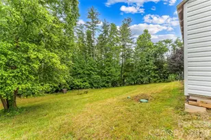 2610 Bear Creek Rd, Marshall, NC 28753 - Photo 22