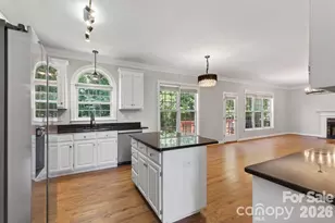 11005 Chilcomb Ct, Charlotte, NC 28262 - Photo 10