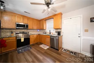 5005 Roseboro Ct, Lowell, NC 28098 - Photo 6